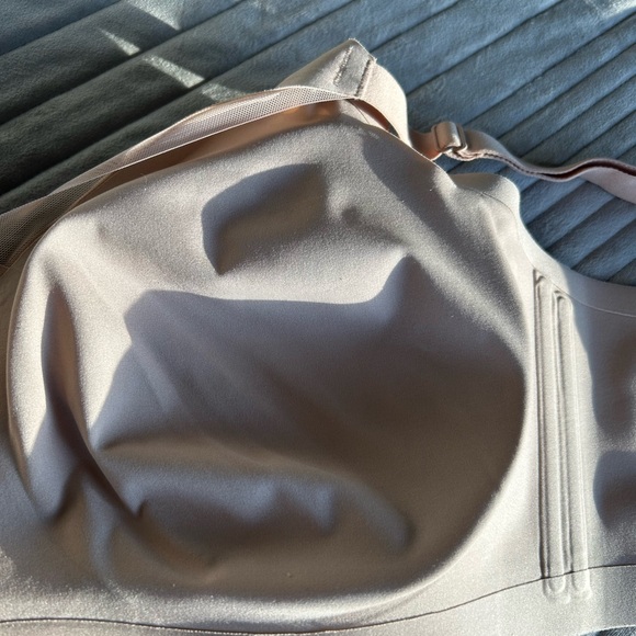 Honeylove Crossover bra - Picture 8 of 10